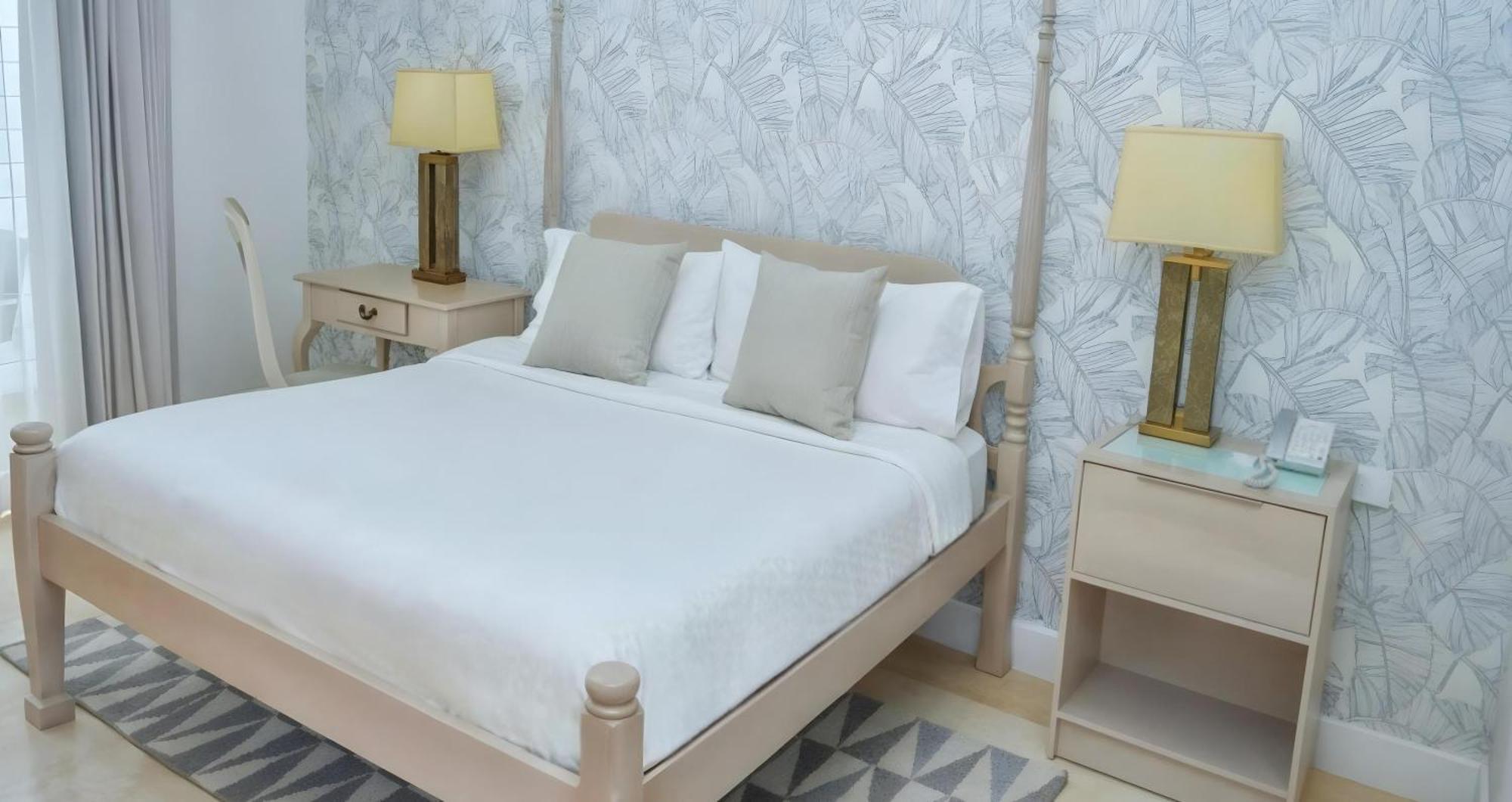 Sandals All Inclusive - Couples Only (adults Only)