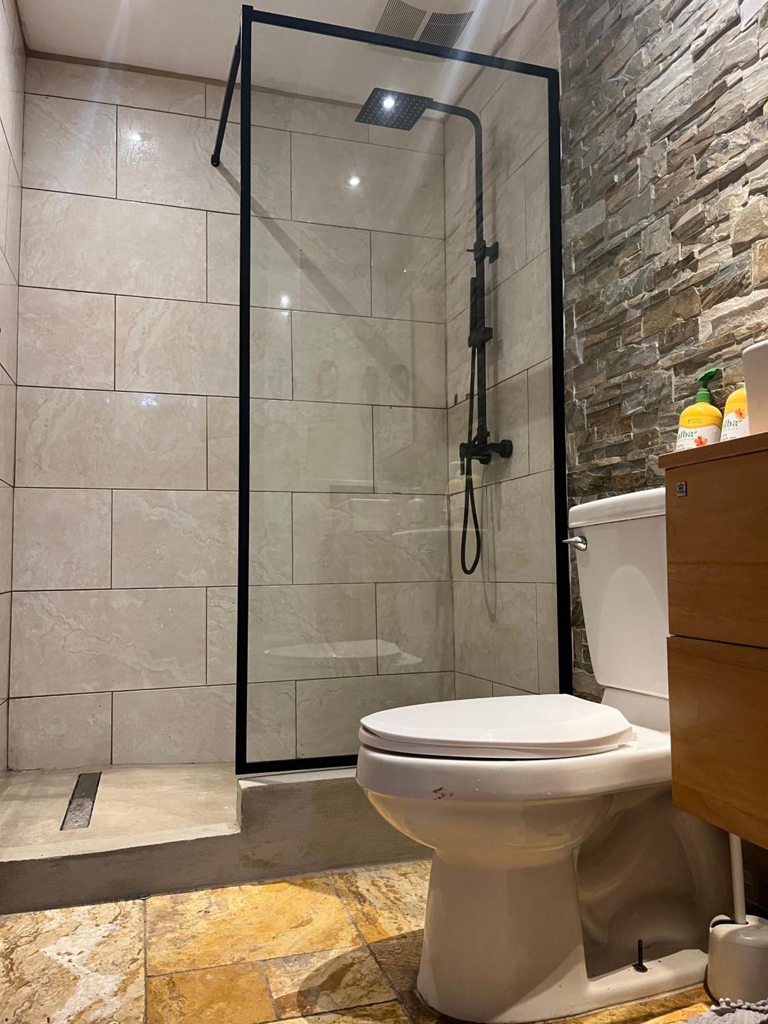 King Sling Room, Between Pool And Jacuzzi - Enjoy! (Adults Only) Apartment San Juan