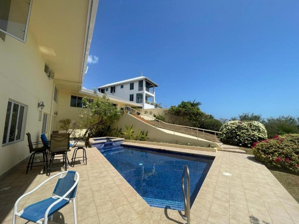 Sikse 3br 4bath With Pool