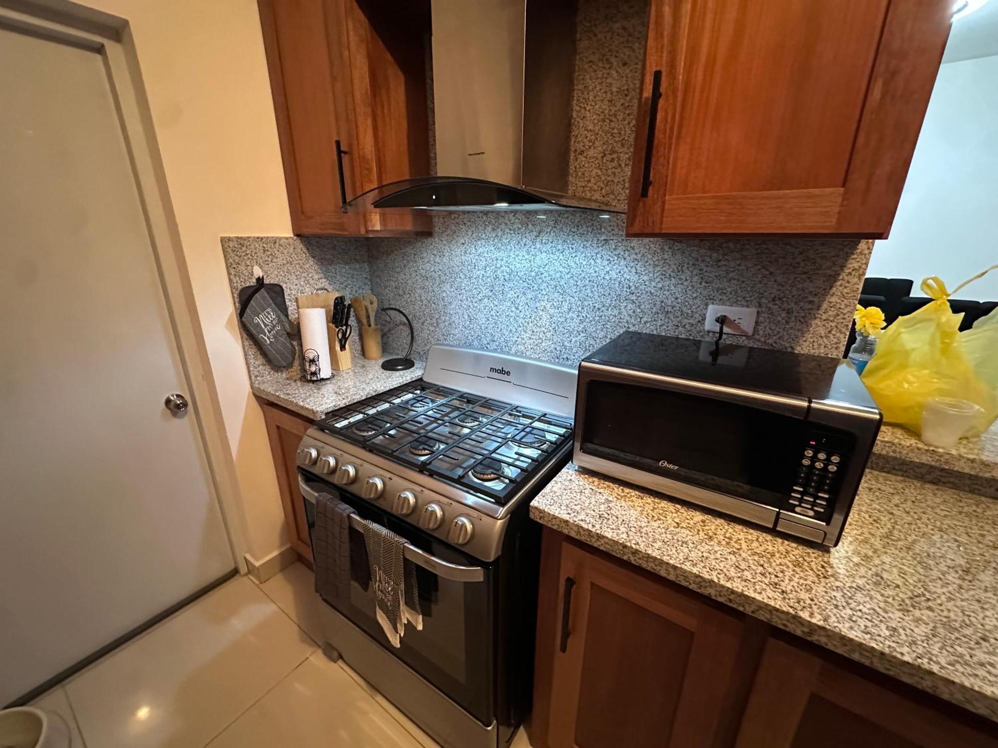 Brand New Beachfront Apartamento *