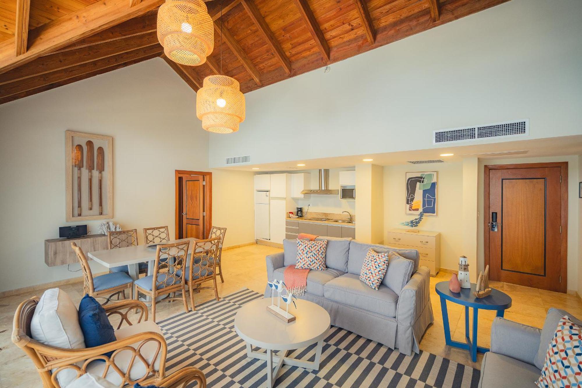 The Bannister & Yacht Club By Mint Hotel 5*