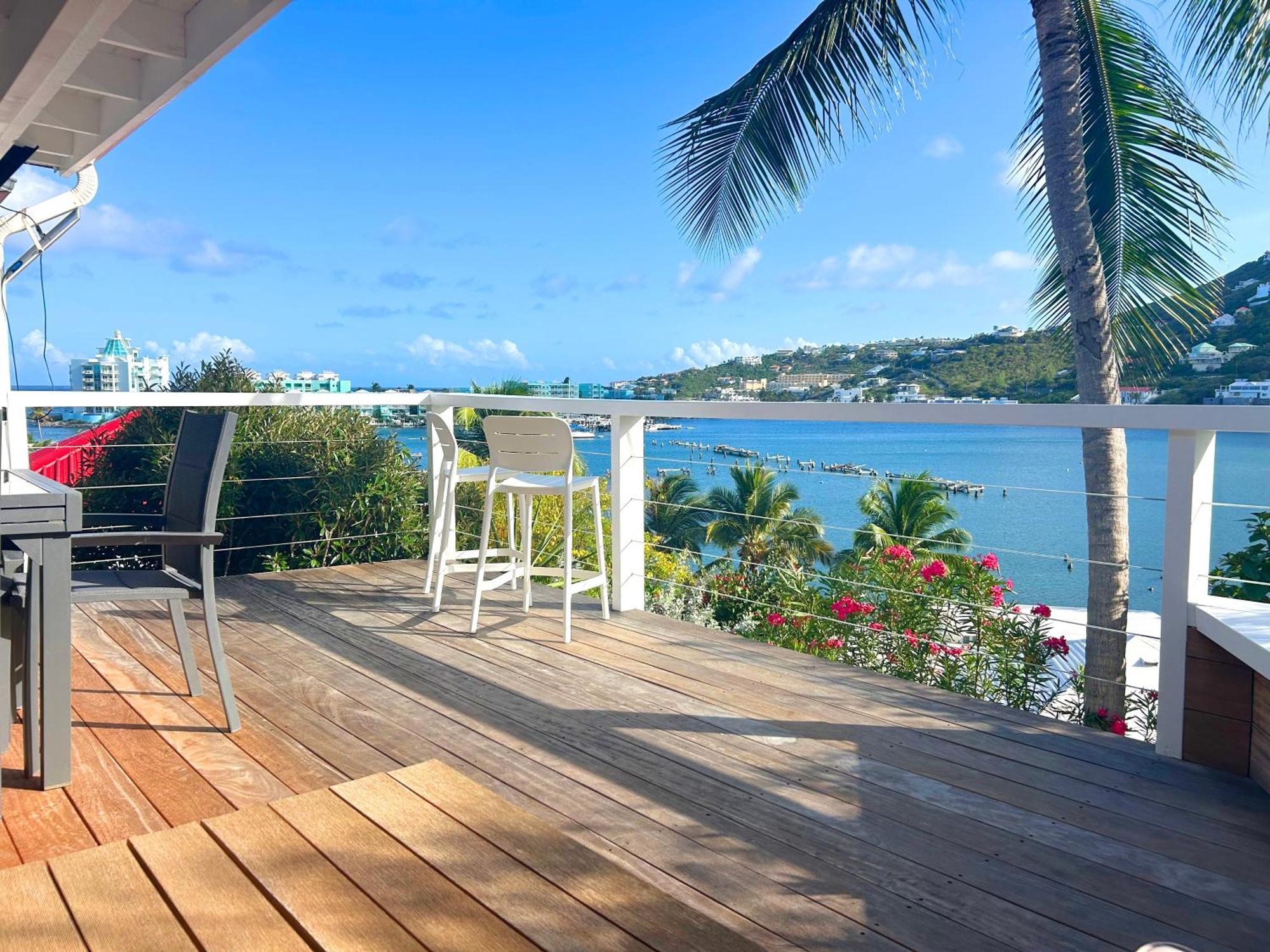 Les Balcons D'oyster Pond