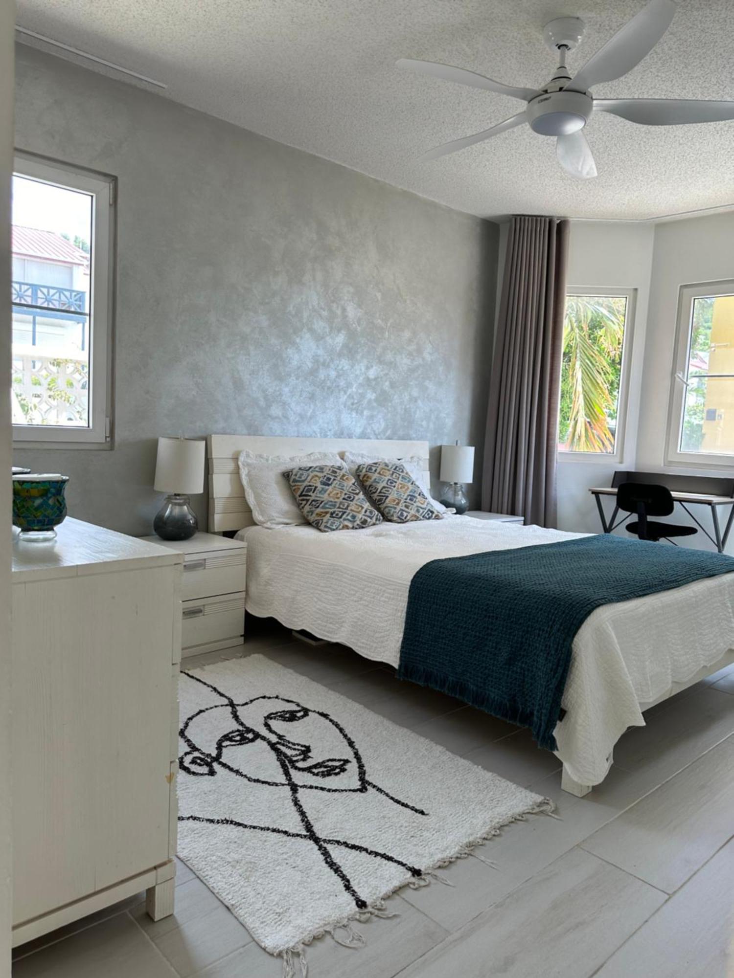Specious 2 Bedroom In Pelican Key Near The *