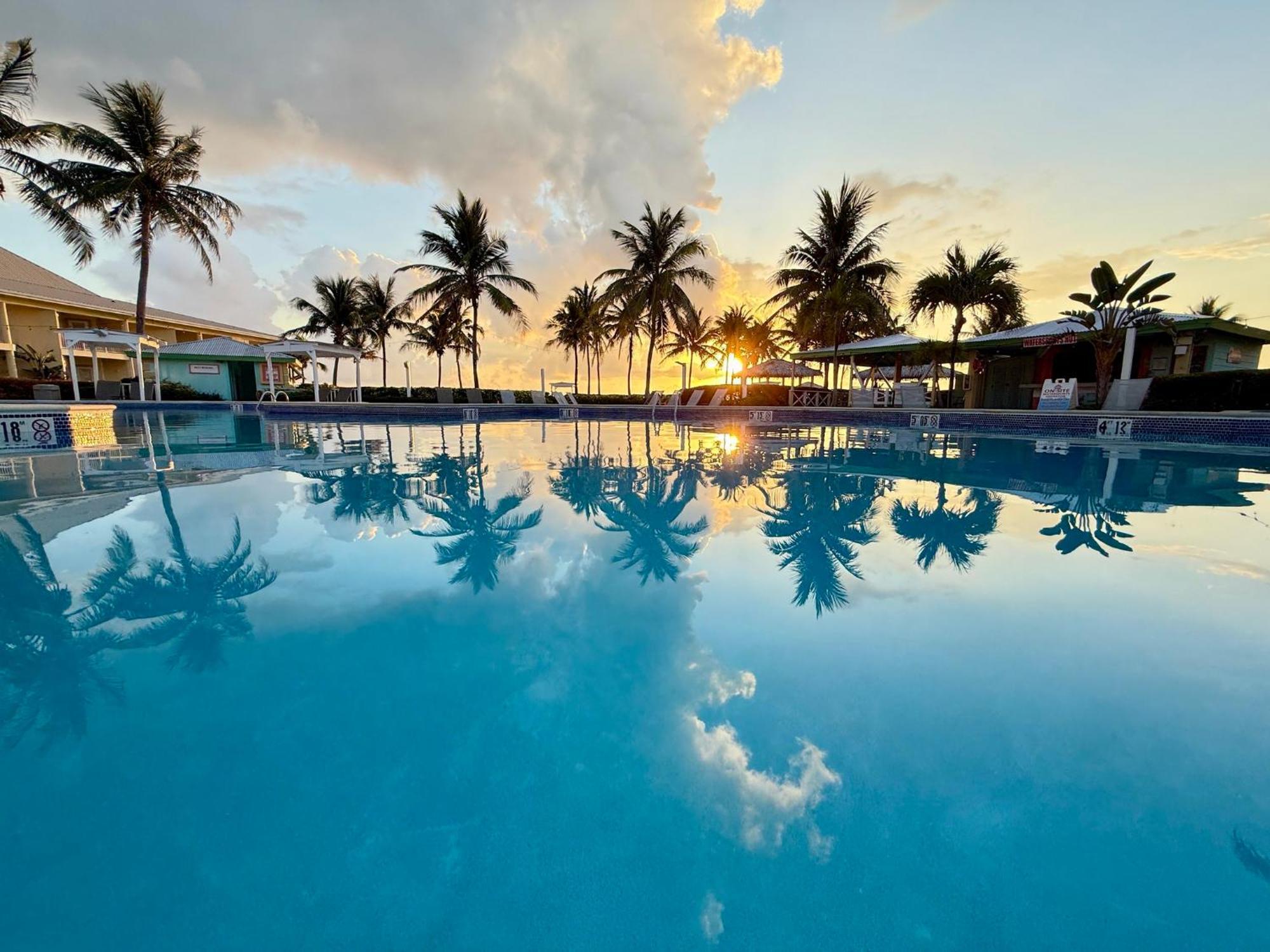 Grand Cayman By Ihg (adults Only) Resort