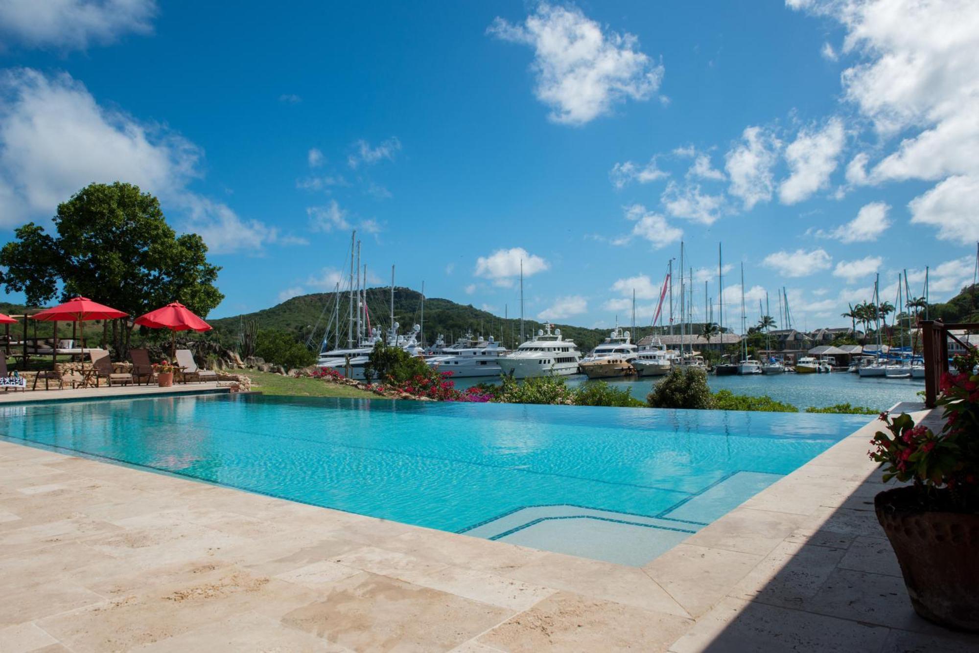 Hotel Admiral's And Gunpowder 4*