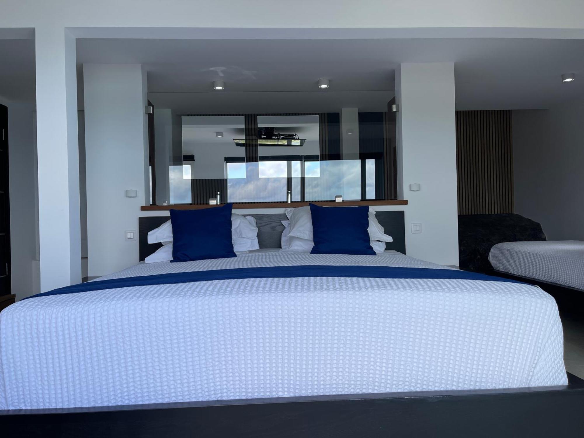Homestay The Red Cloud With Incredible Ocean View !!!!