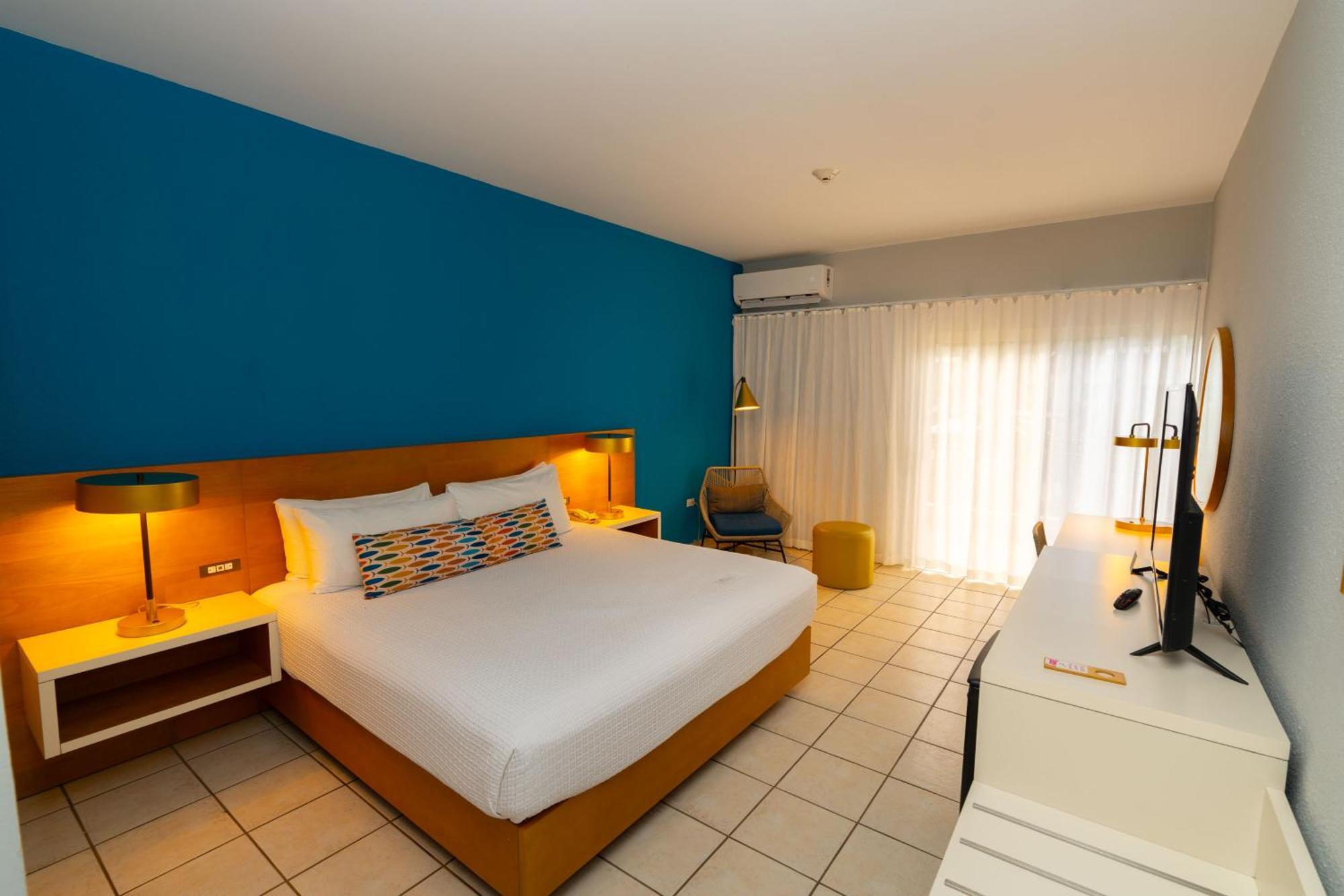 Hotel Of The Seas Grand Caribbean 3*