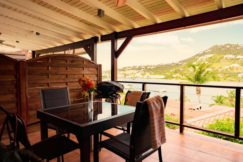 Les Balcons D'oyster Pond Resort 3*