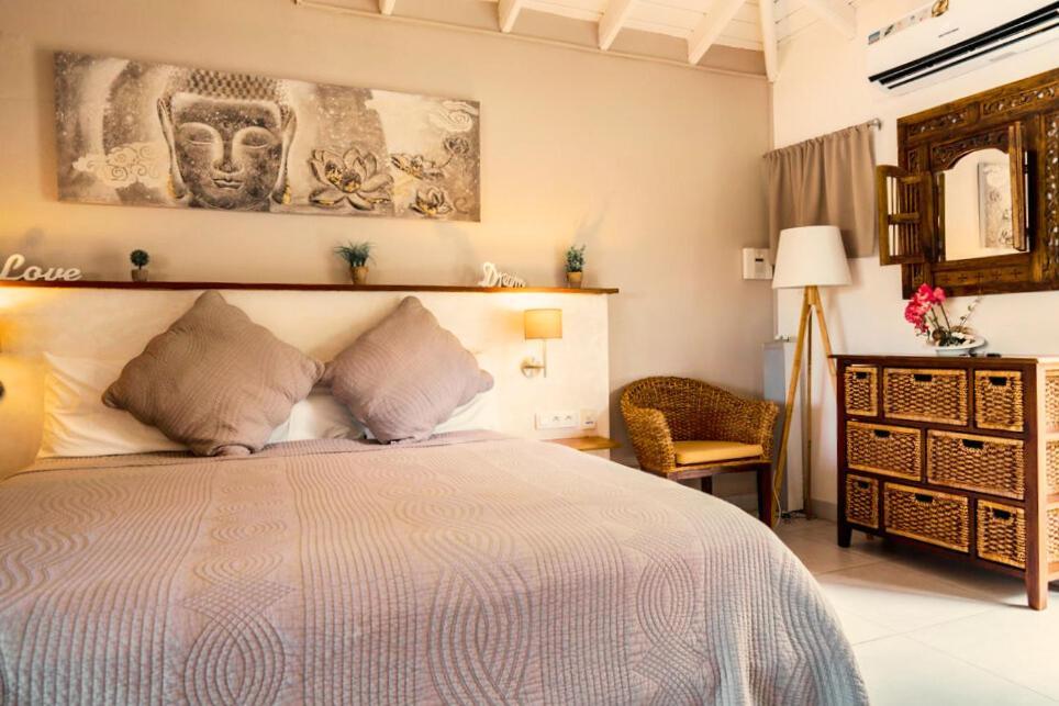 Les Balcons D'oyster Pond Resort Quarter of Orleans