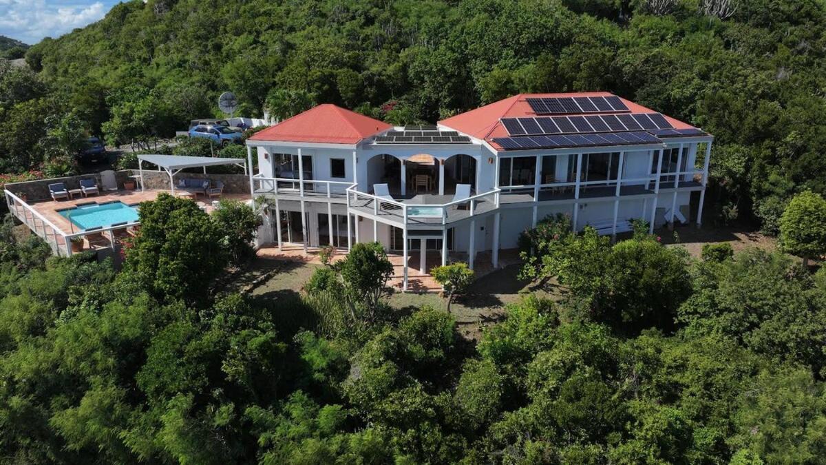 Stunning Pool And Hot Tub With Big Views Pousada Cruz Bay