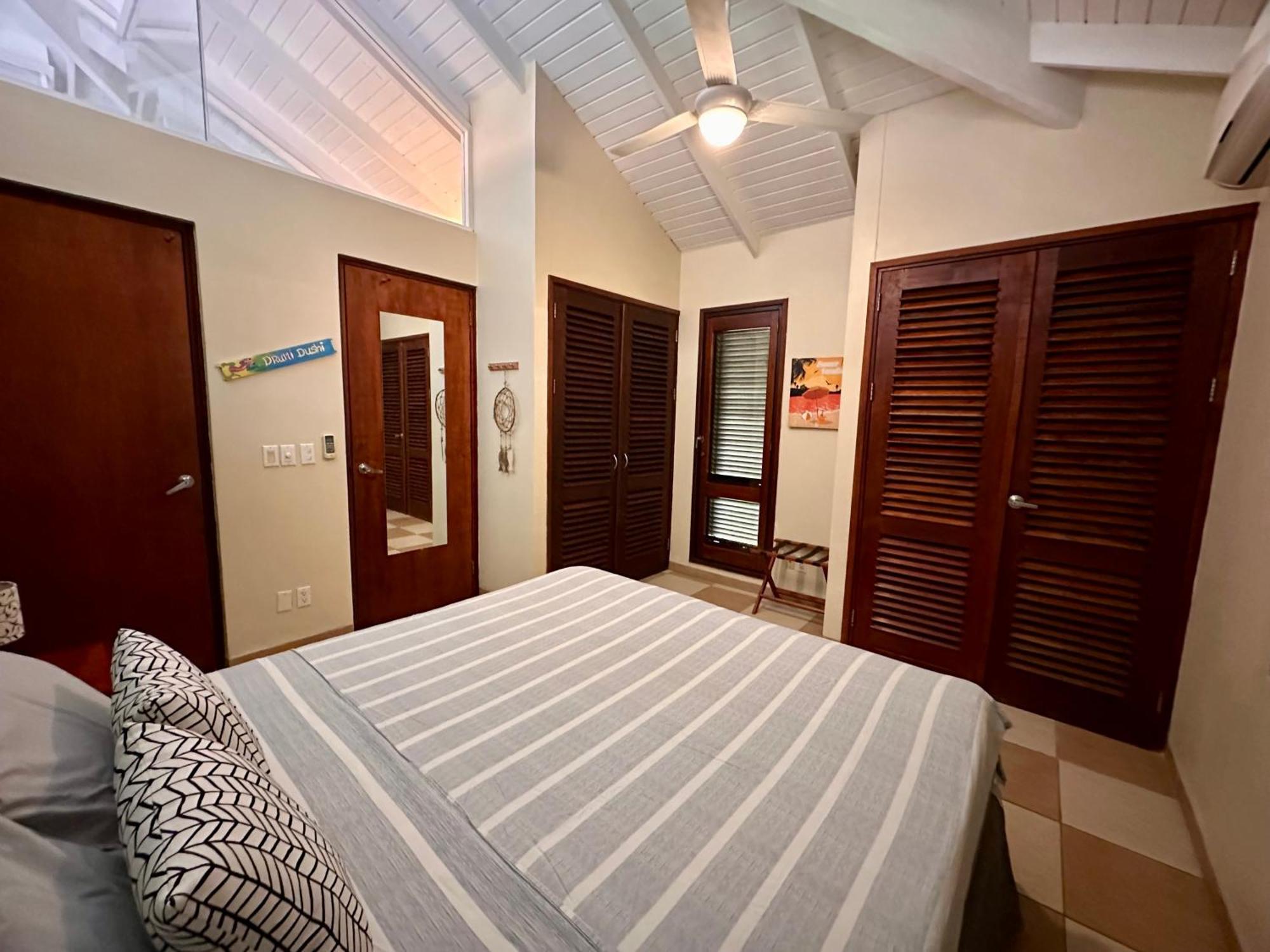 At The Beach, Golf & Villa Blue Bay