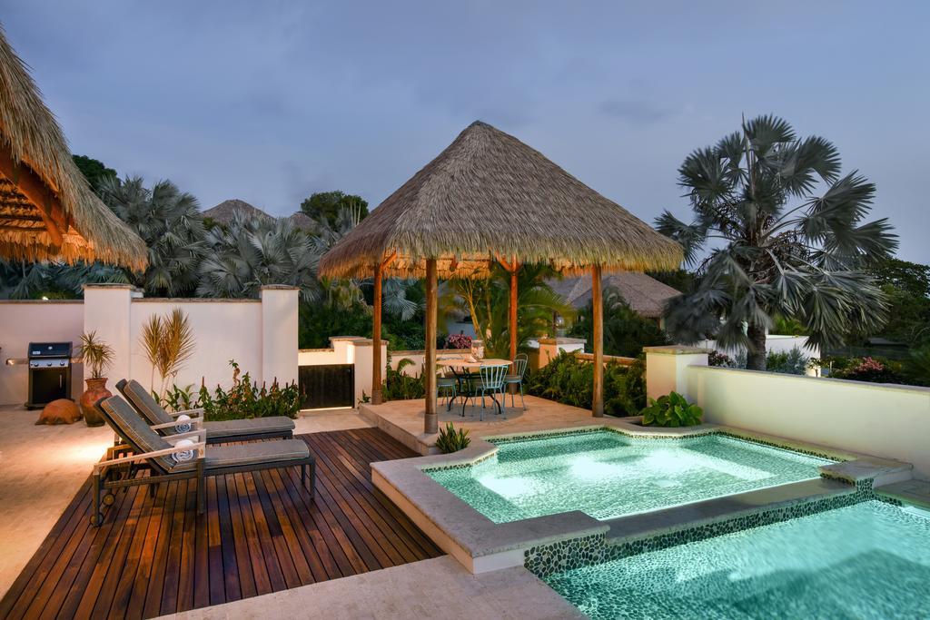 Paradise Villa *