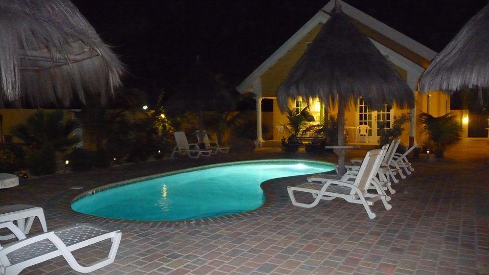 Aruba Tropic