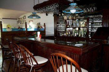 Fisherman's Hotel