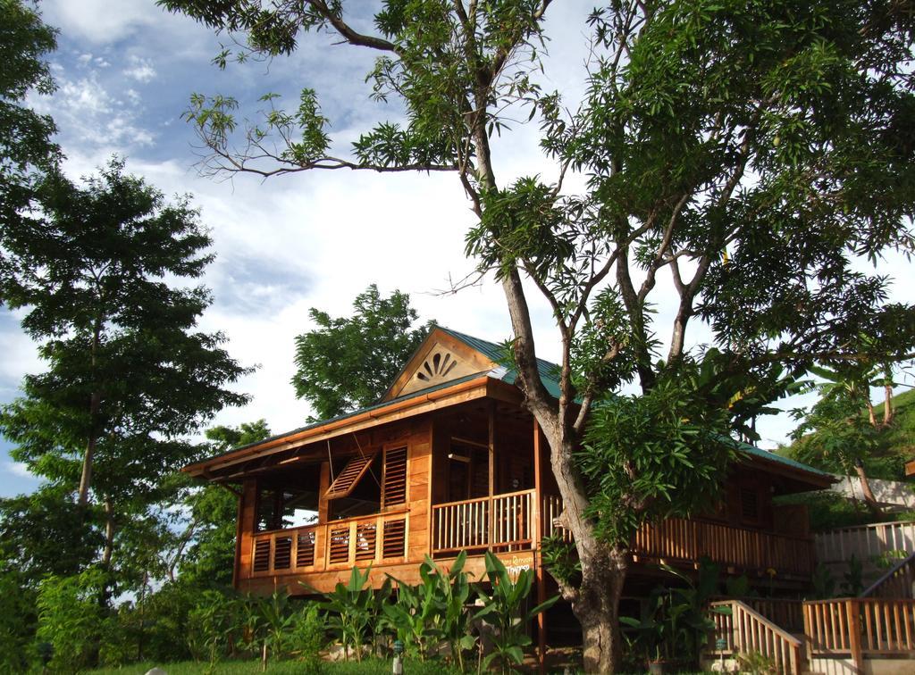 Apartment Retreats