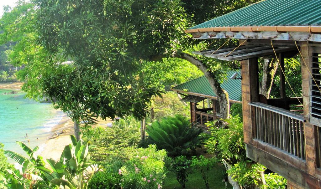 Retreats * Castara
