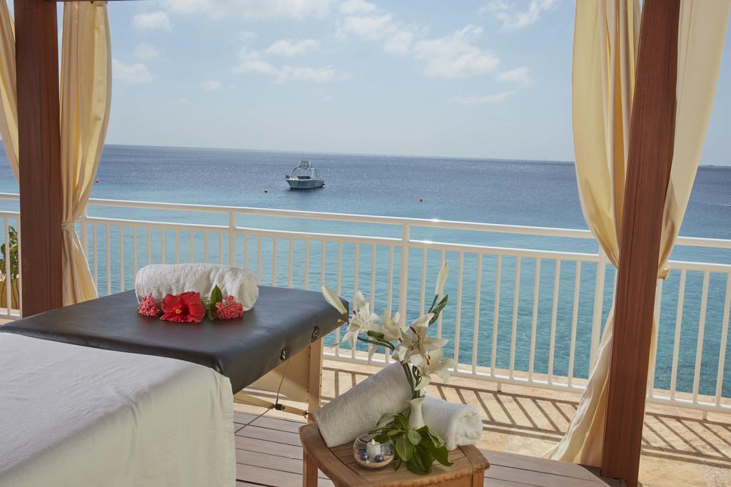Resort Divi Flamingo Kralendijk