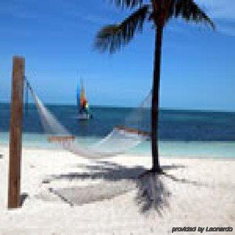 Old Bahama Bay & Yacht Harbour Resort