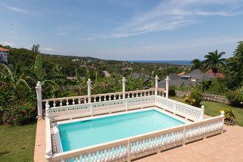 Roma 3* Montego Bay