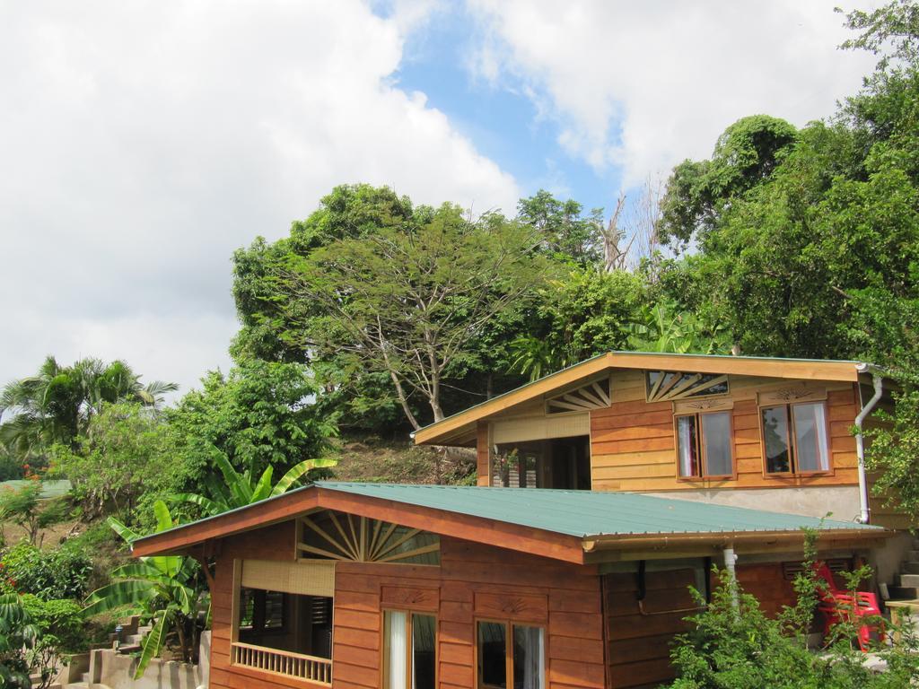 Retreats * Castara