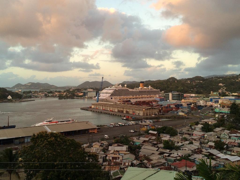 Harbour Vista 2* Castries