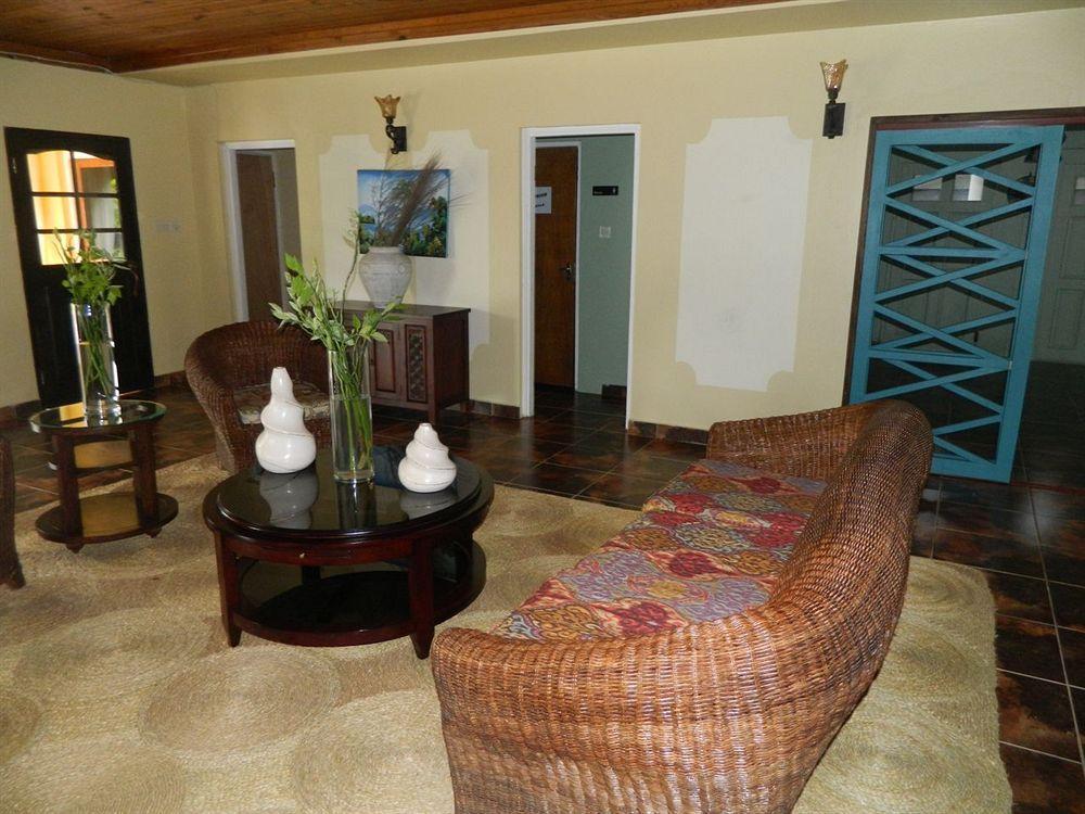 Pure Oasis 3*