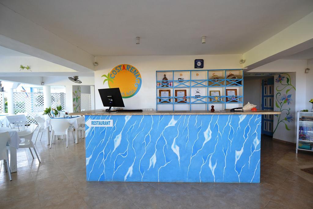 Hotel Costarena Beach