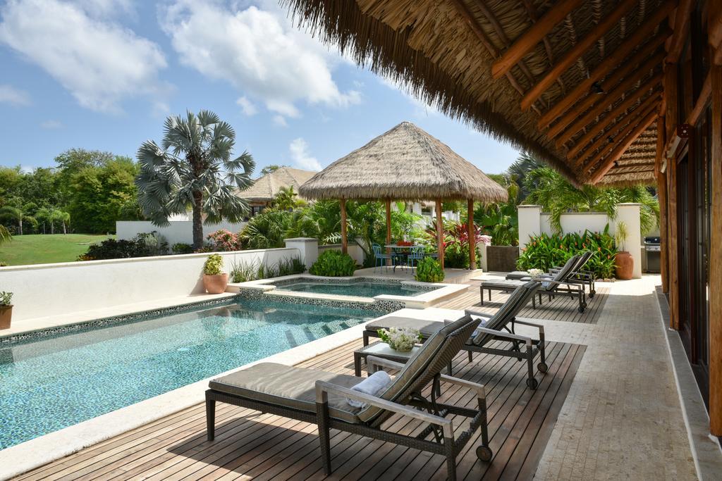 Paradise * Nevis