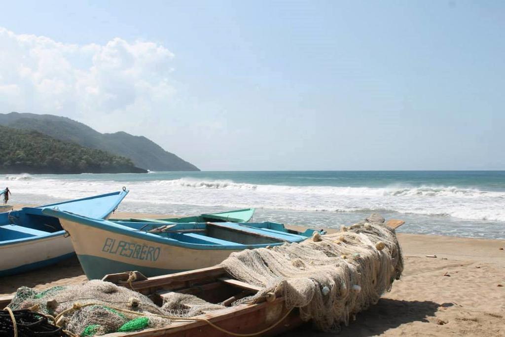 Alojamento Dominican Tree House Village *