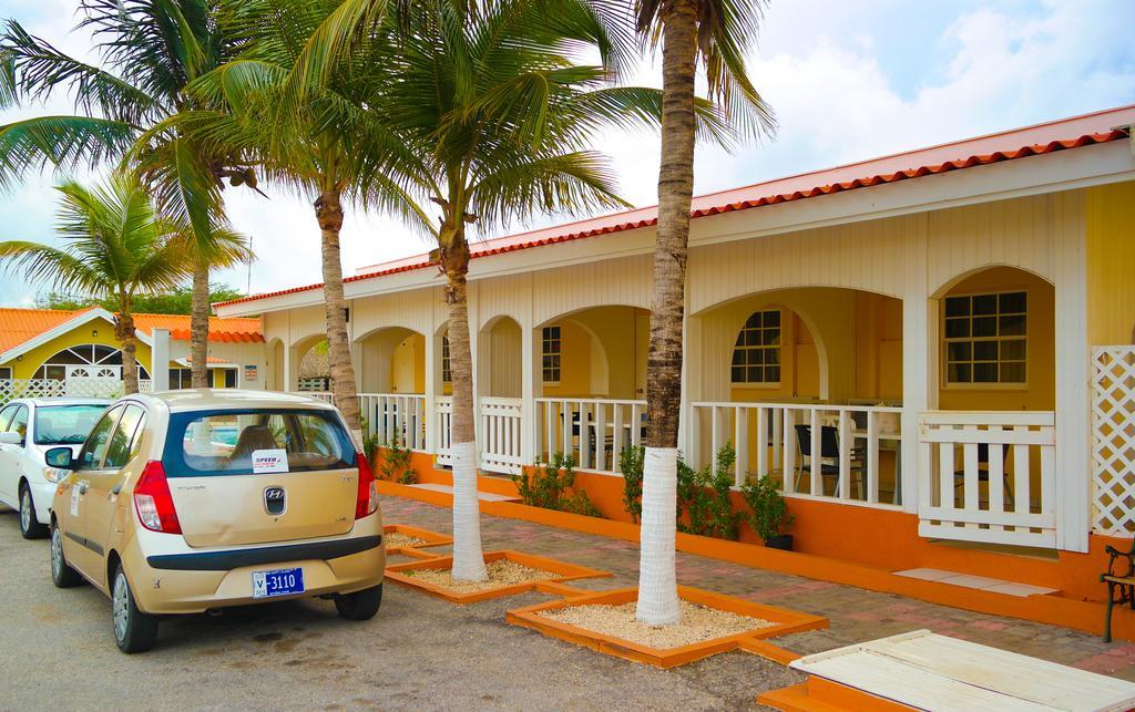 Coconut Hotel 3*