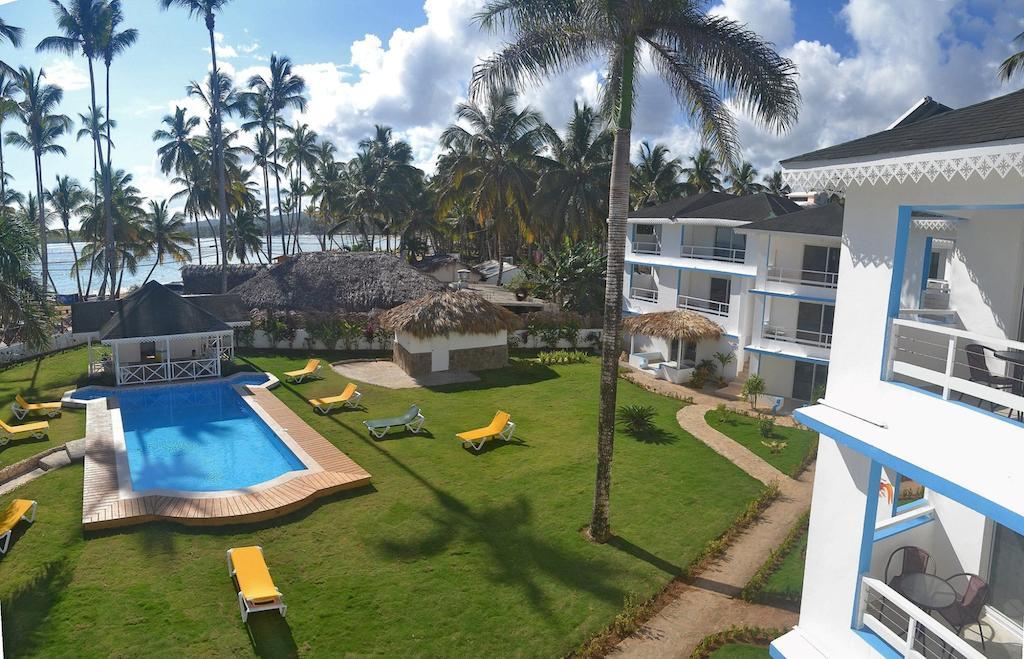 Costarena Beach