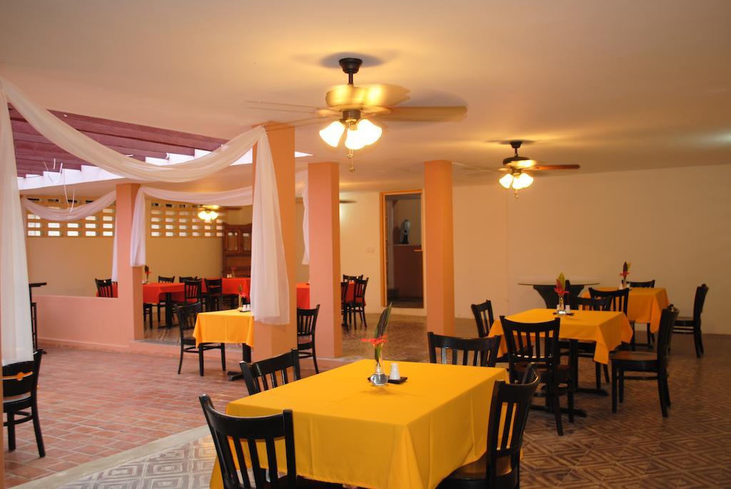 Imperial Hotel 3*