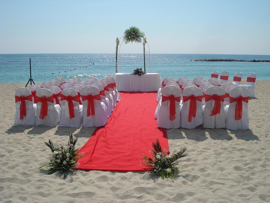 Barcelo Capella Beach