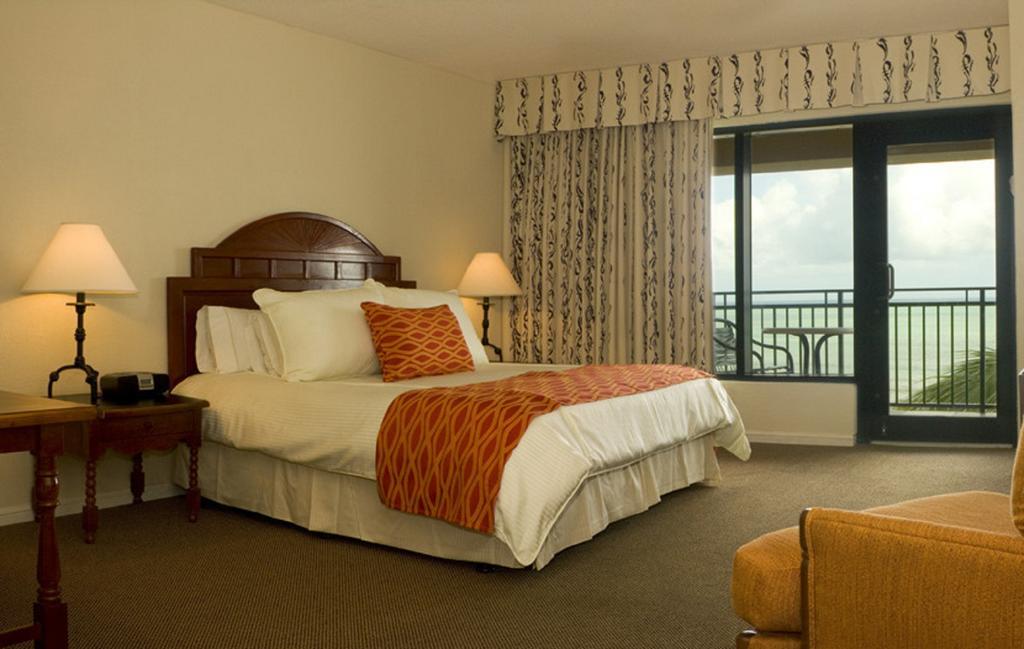 Two-bedroom Oceanfront At Rio Mar Río Grande