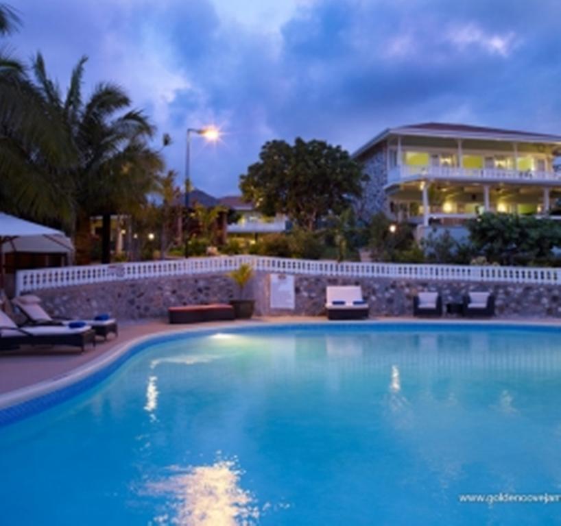 Villa Golden Cove *
