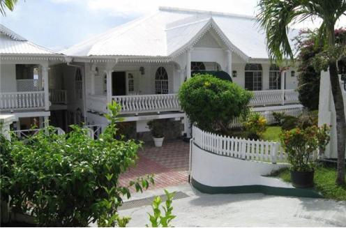 Hotel Grenadine House 4*