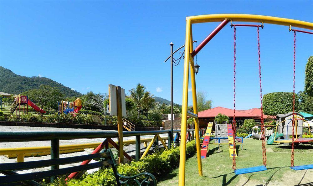 Hotel River Club & Jarabacoa