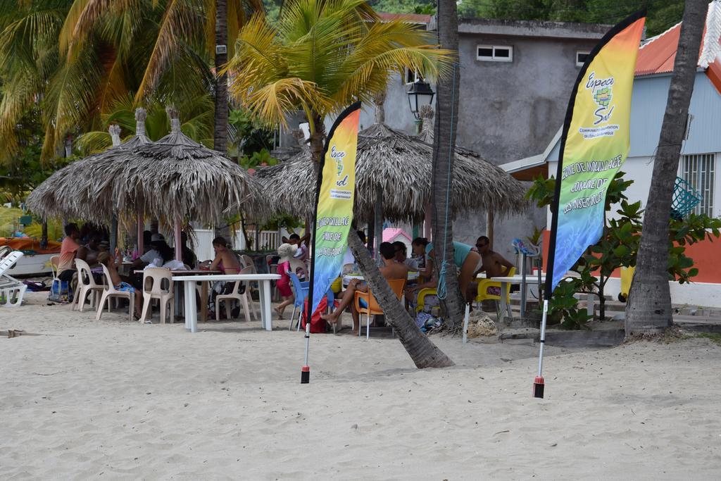 Meuble 8 Couchages Bord De Les Anses-d'Arlets