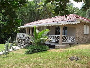 Hotel Petite Anse 3*