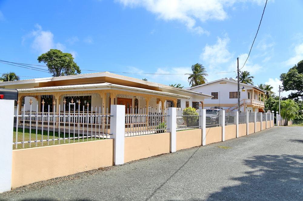 Hotel Lesville Tobago Canaan