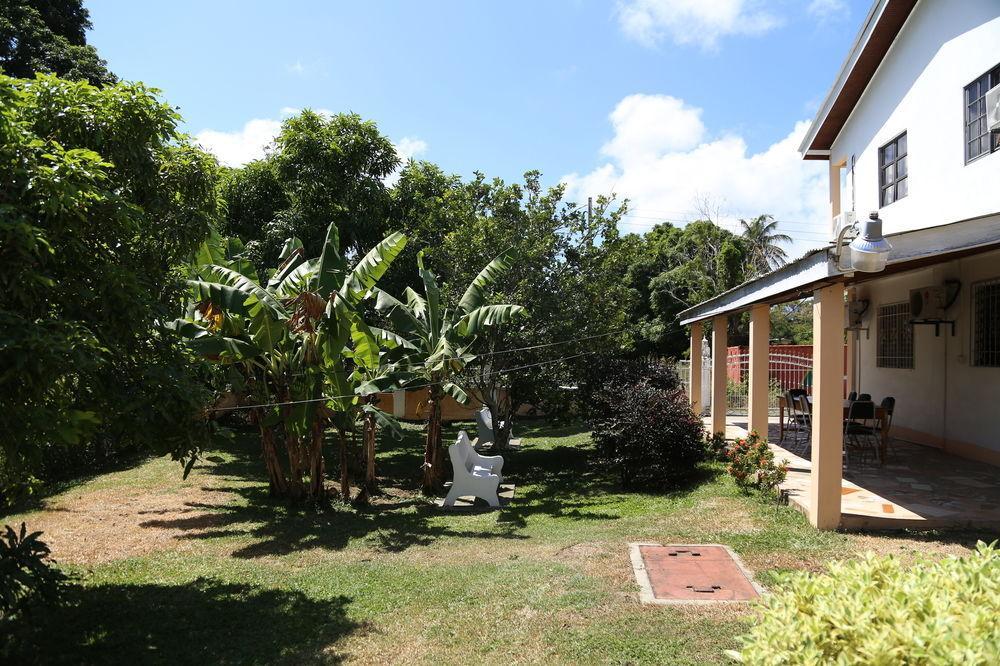 Hotel Lesville Tobago 3*