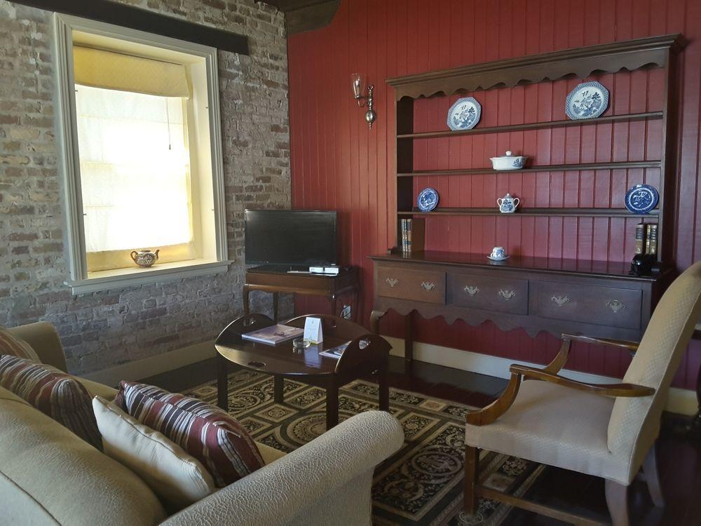 Hotel Copper And Lumber Store