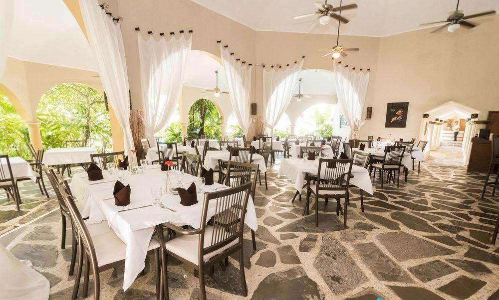 The Coconut Palms Apartment