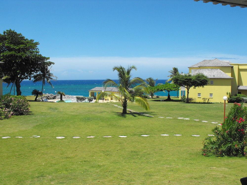 Sea Palms Hotel 2*