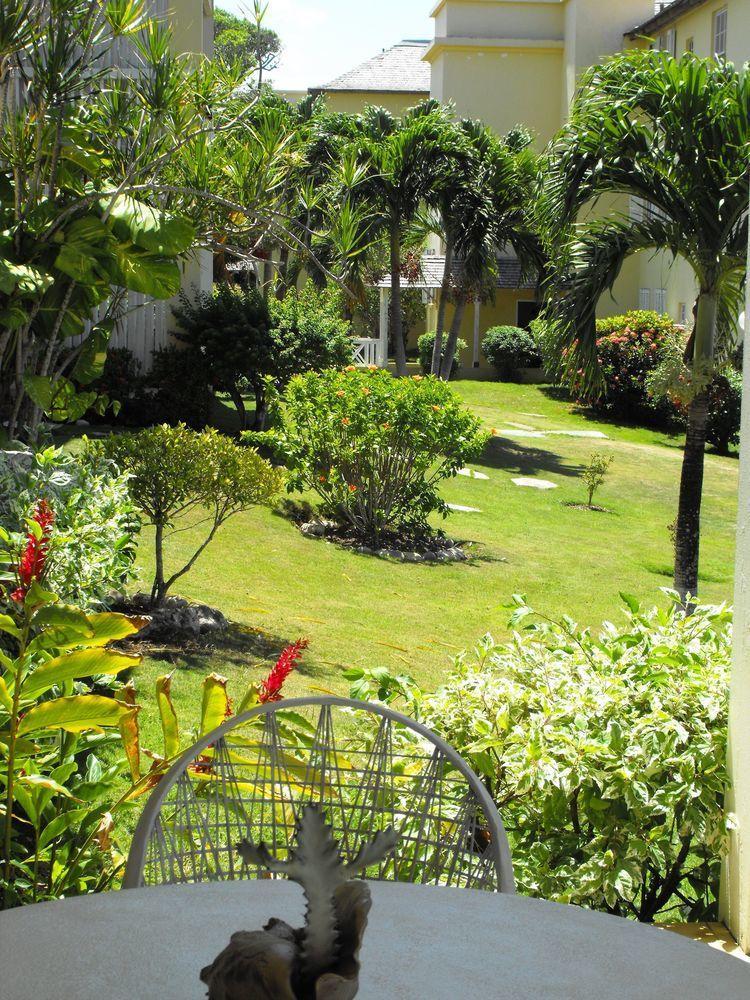 Sea Palms Hotel 2*