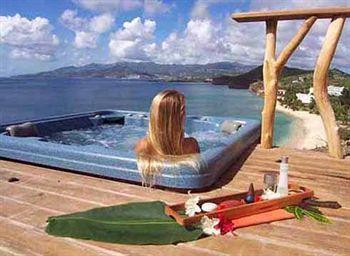 Maca Bana Resort