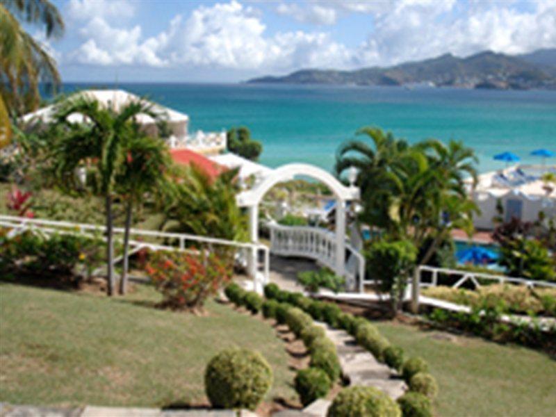 Flamboyant & Hotel St. George's