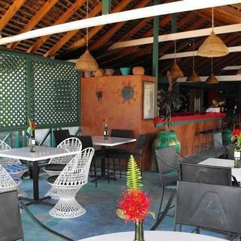 Bar-b-barn Beach Hotel Negril