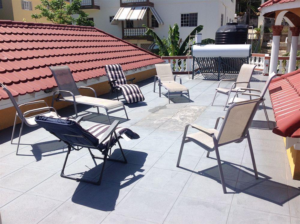 Cazwin Guest house 3*
