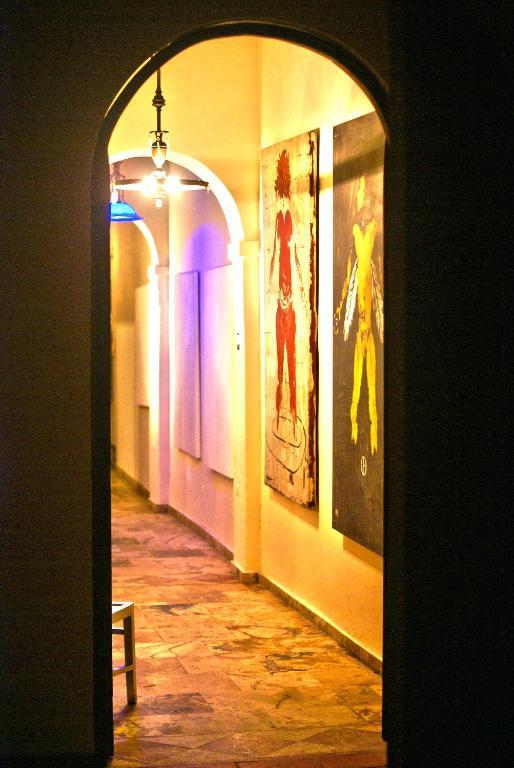 Hotel Pop Art 3*